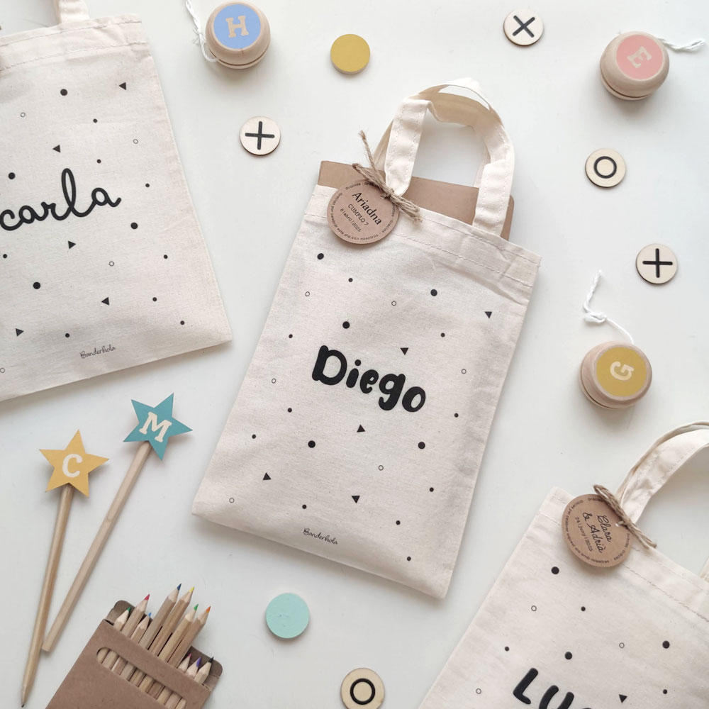 BOLSITAS PARA DETALLES DOTS MODELO FLOWERS TIPOGRAFIA 1