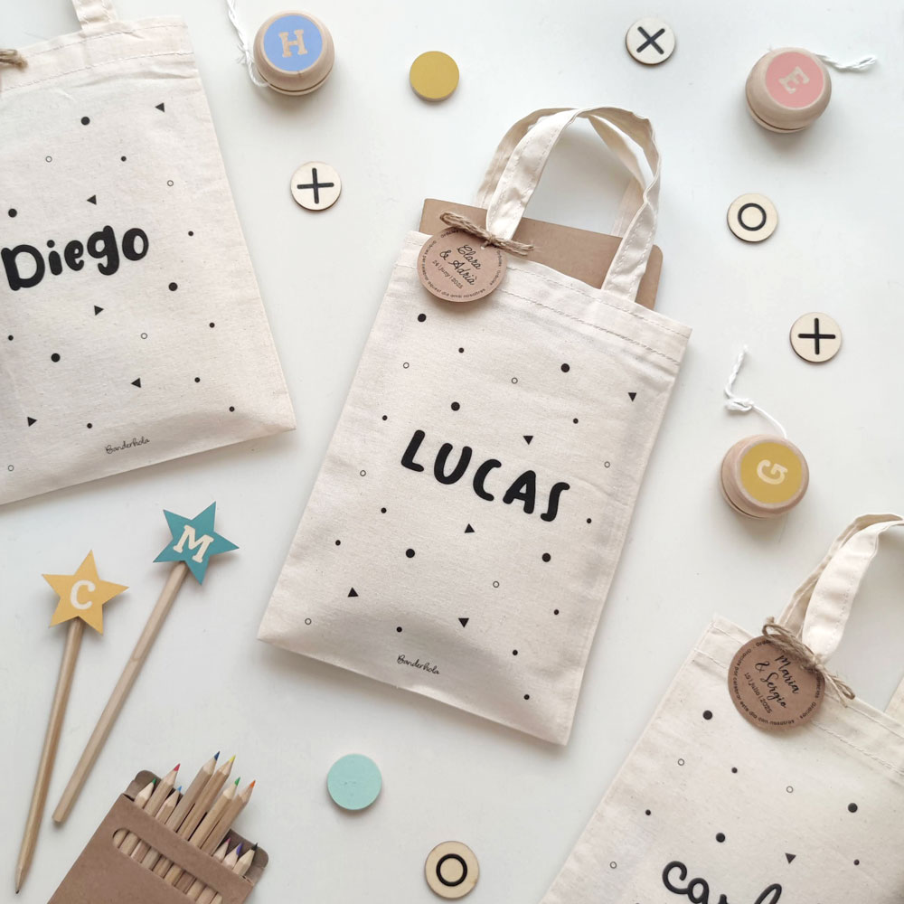 BOLSITAS PARA DETALLES DOTS MODELO CONFETI TIPOGRAFIA 2