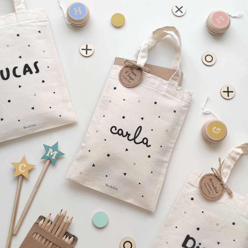 BOLSITAS PARA DETALLES DOTS MODELO STARS TIPOGRAFIA 3